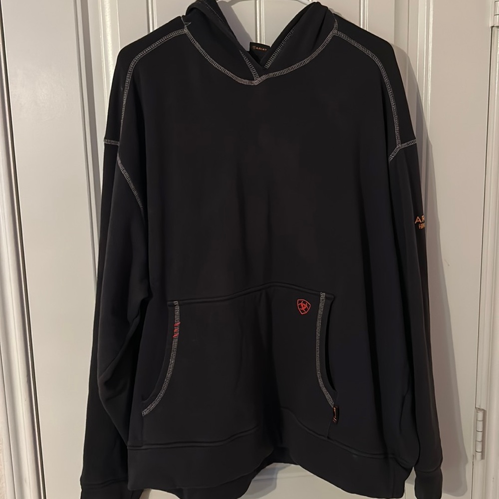 Men’s Ariat sweatshirt